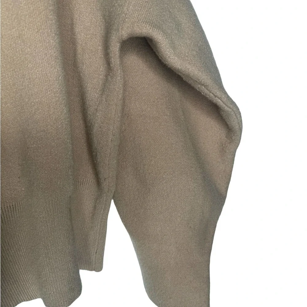 Modern citizen sweater SW- 70162 size XS - Picture 10 of 15